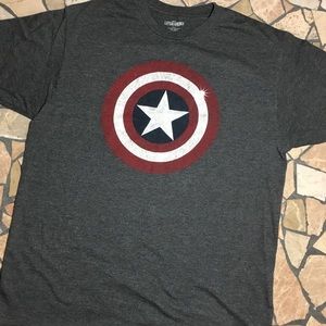 Captain America t-shirt